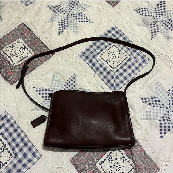 Vintage Coach Chocolate Leather Purse - Picture 1 of 8